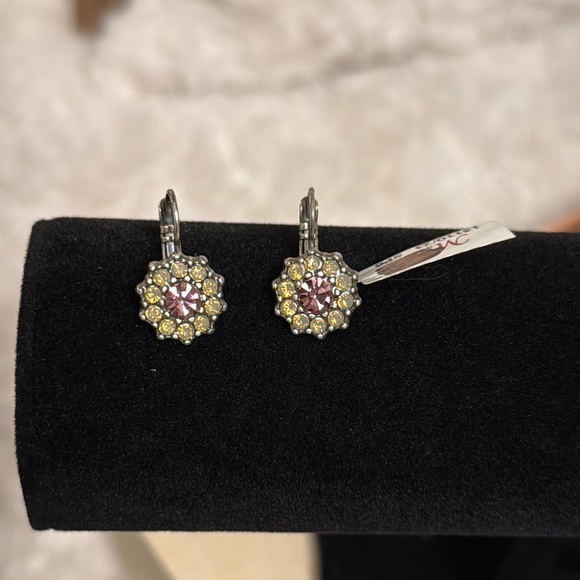Mariana Jewelry - Mariana  Floral Crystal Earrings NWT